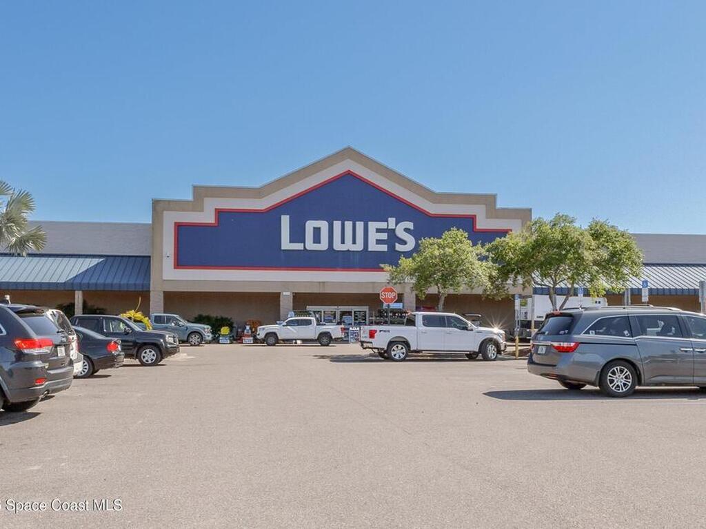 263 Mcclain Drive, Melbourne, FL 32904