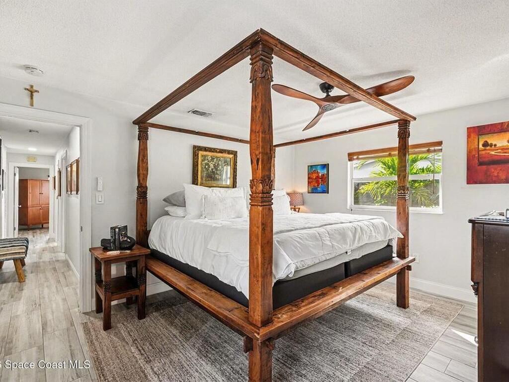 240 Greenway Avenue, Satellite Beach, FL 32937