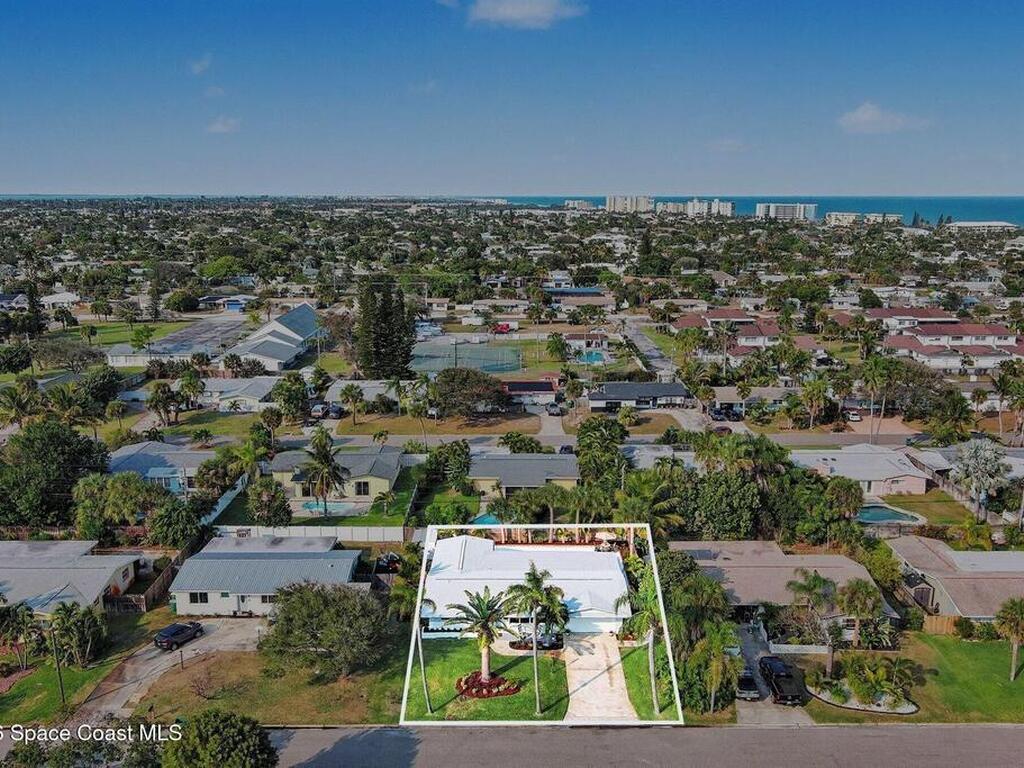 240 Greenway Avenue, Satellite Beach, FL 32937