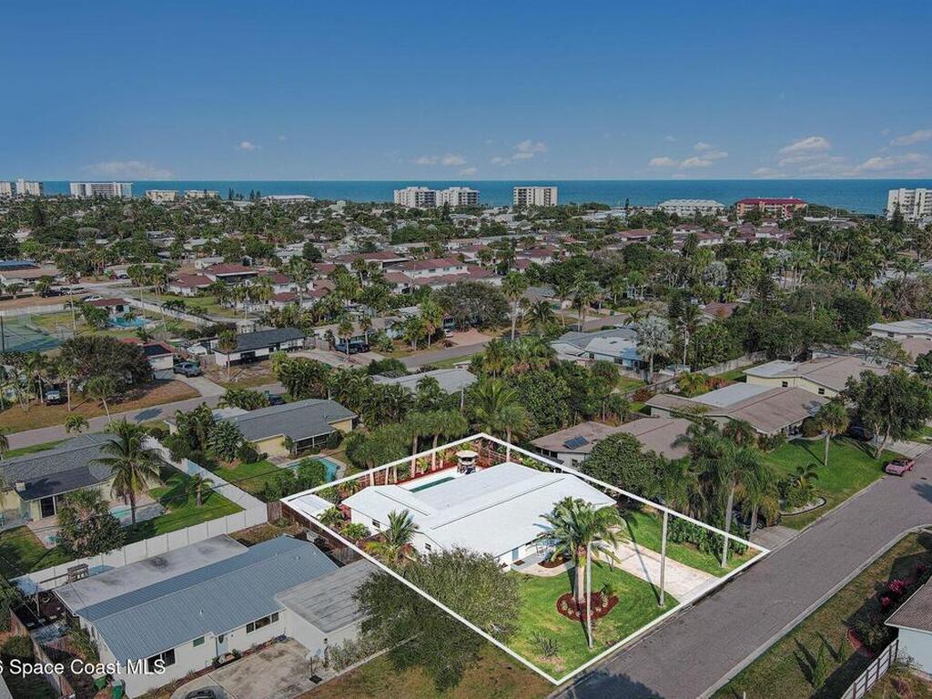 240 Greenway Avenue, Satellite Beach, FL 32937
