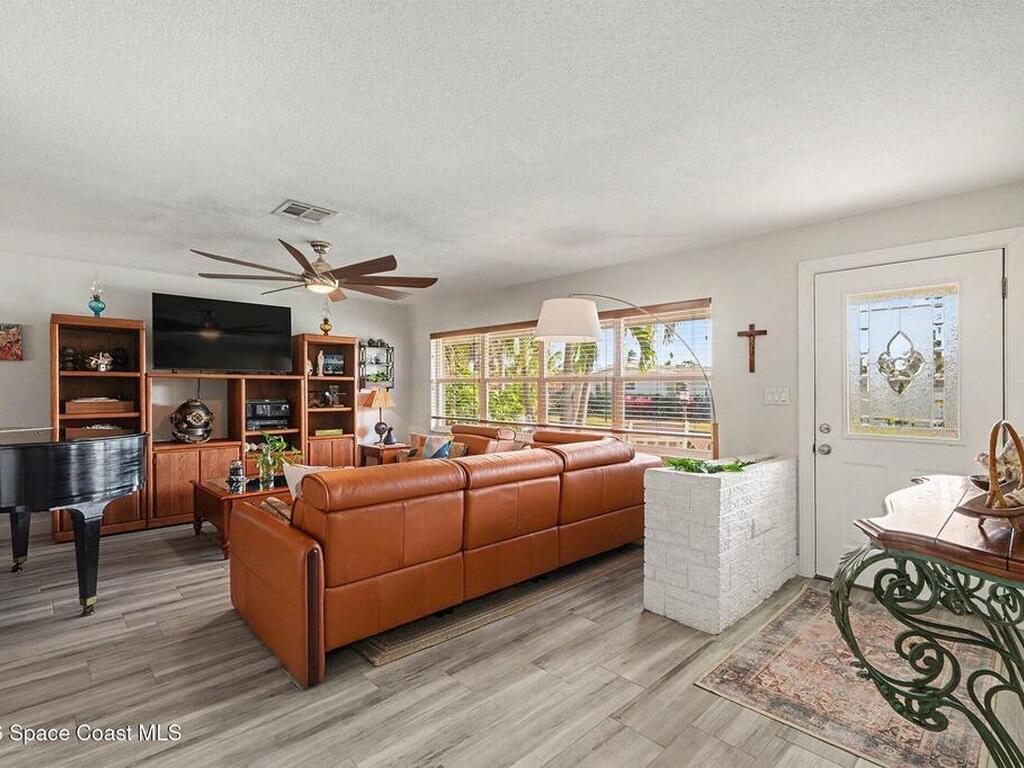 240 Greenway Avenue, Satellite Beach, FL 32937