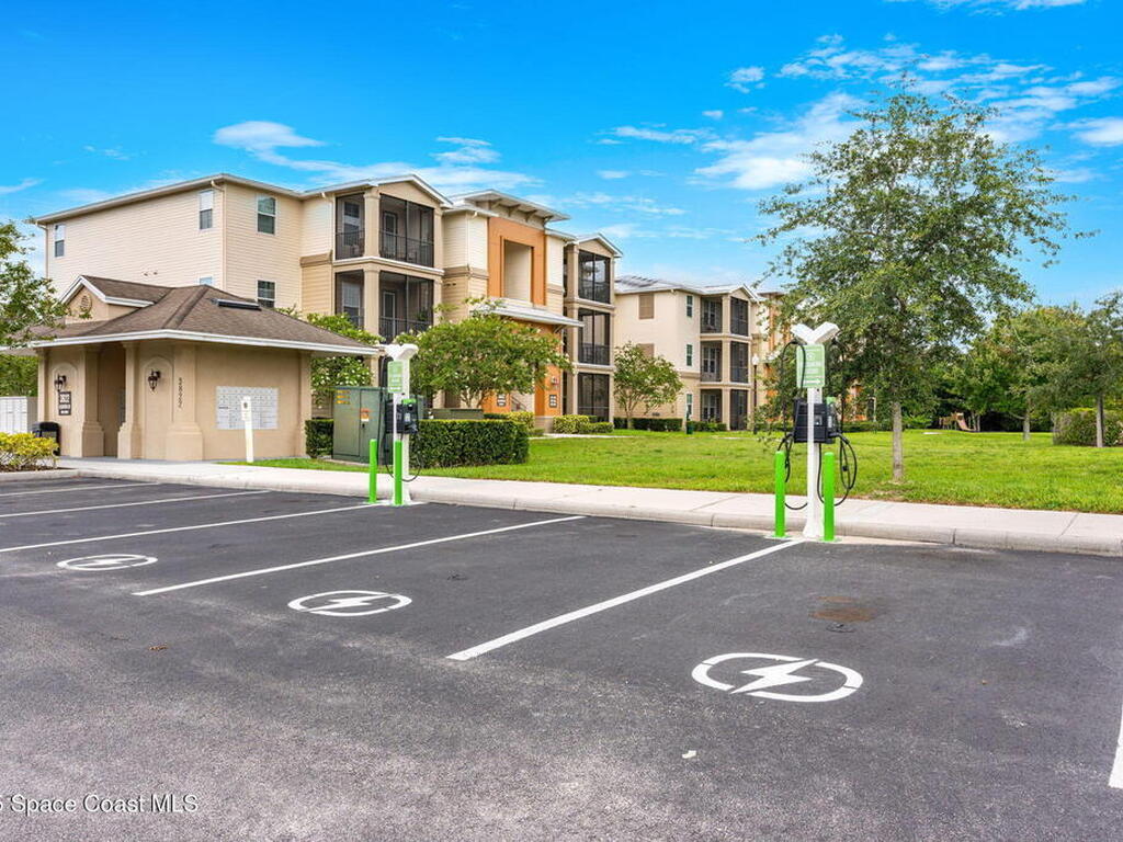 1576 Peregrine Circle, Rockledge, FL 32955