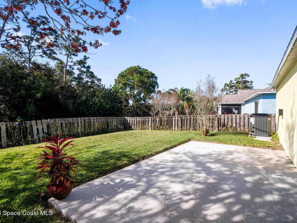 2024 Majestic Pine Court, Palm Bay, FL 32905