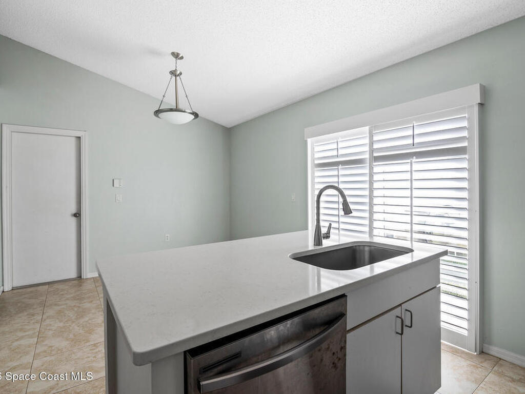 2024 Majestic Pine Court, Palm Bay, FL 32905