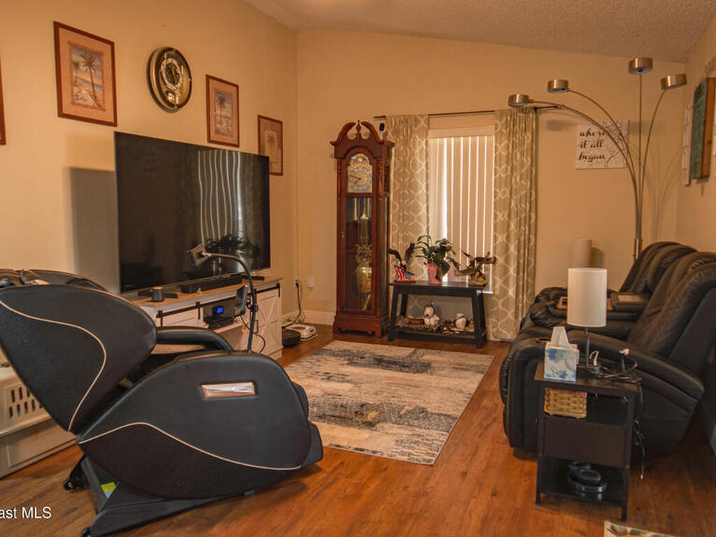 6820 Caliph Avenue, Cocoa, FL 32927