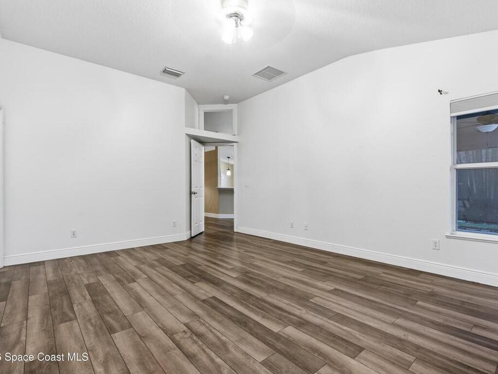 837 Tavernier Circle, Palm Bay, FL 32905