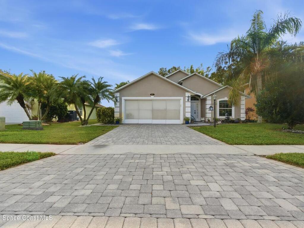 837 Tavernier Circle, Palm Bay, FL 32905