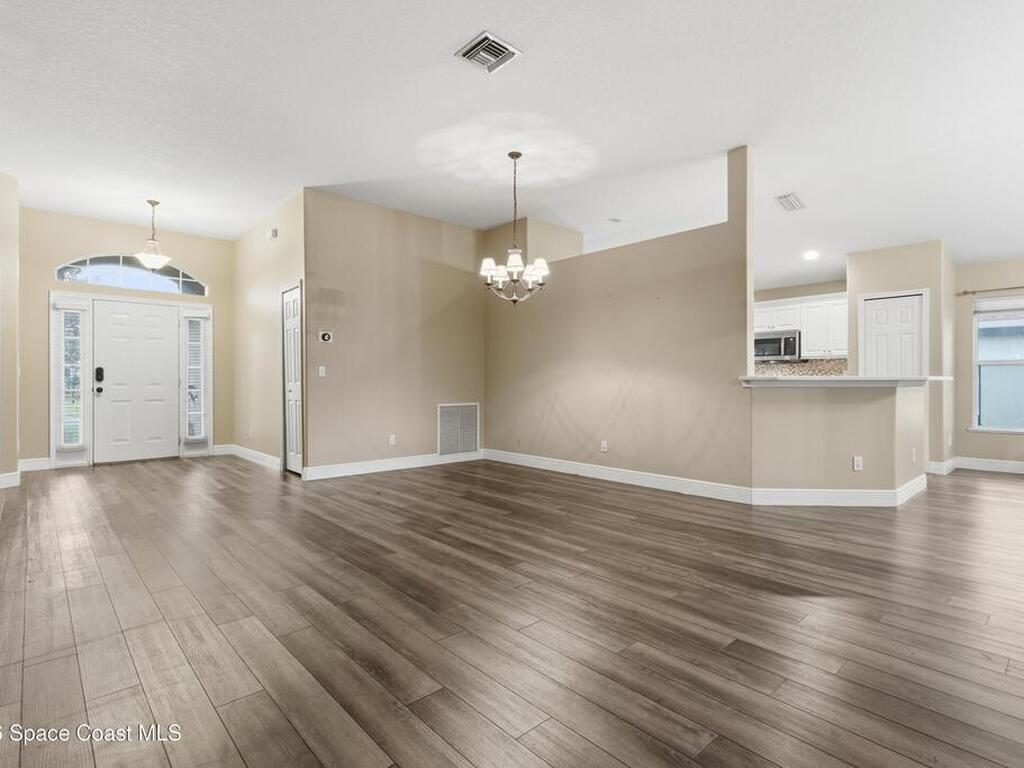 837 Tavernier Circle, Palm Bay, FL 32905