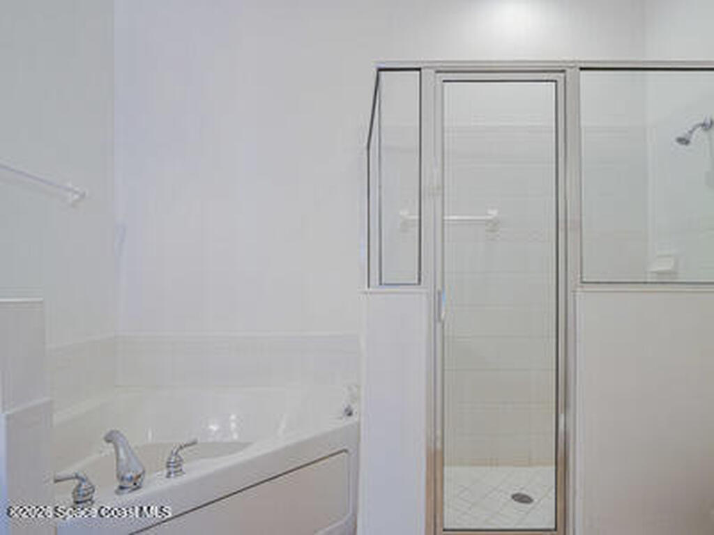 1835 Bridgepointe Circle, Vero Beach, FL 32967