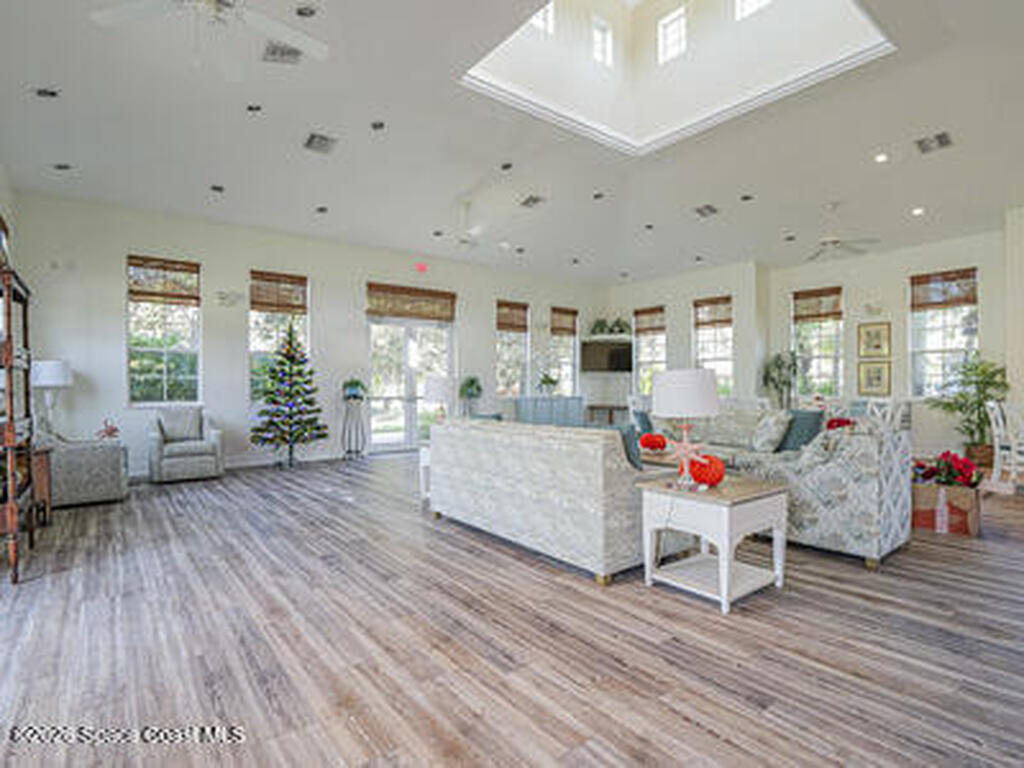 1835 Bridgepointe Circle, Vero Beach, FL 32967