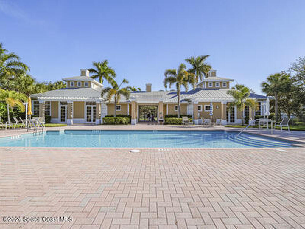 1835 Bridgepointe Circle, Vero Beach, FL 32967