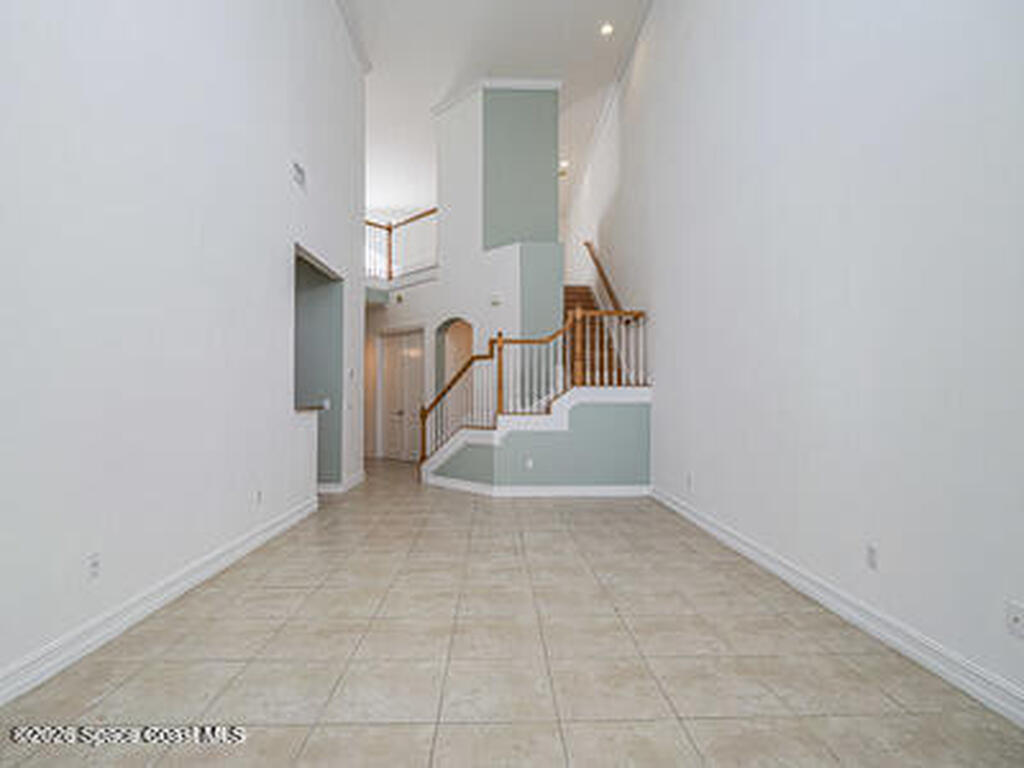 1835 Bridgepointe Circle, Vero Beach, FL 32967