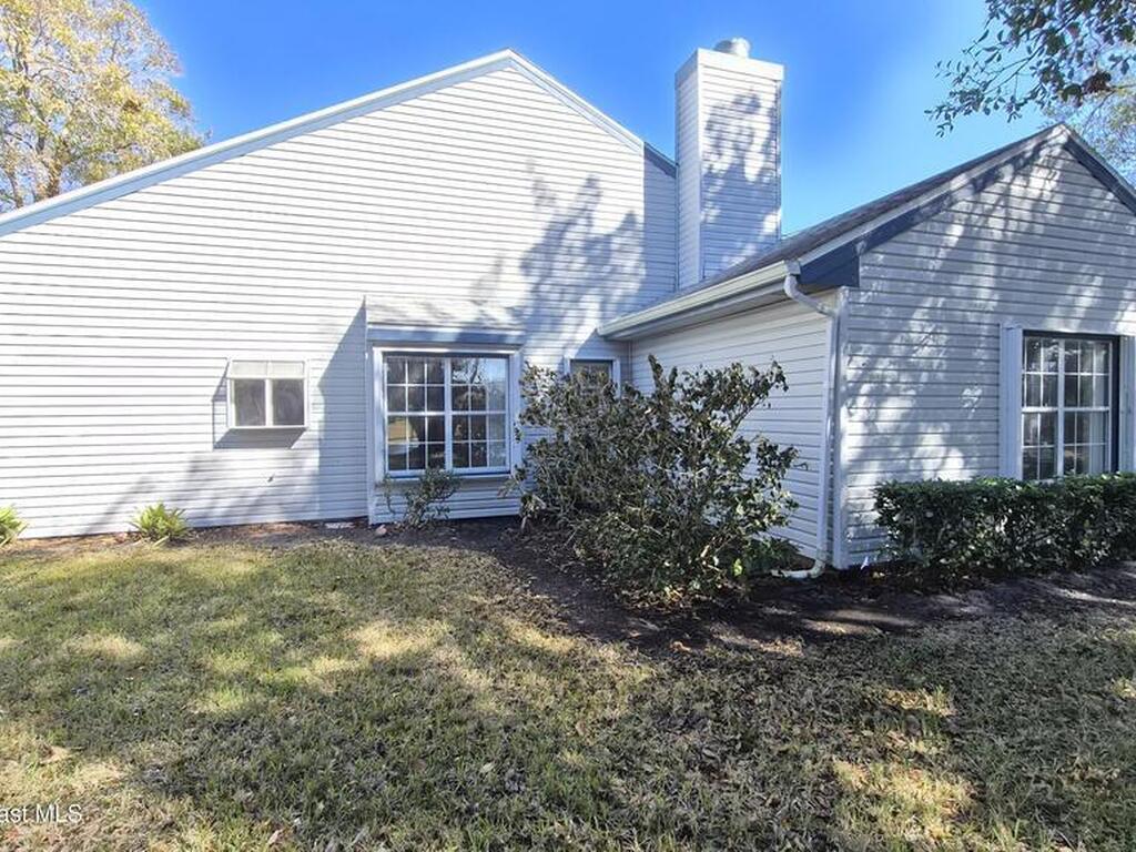 4948 Lake Waterford Way, Melbourne, FL 32901