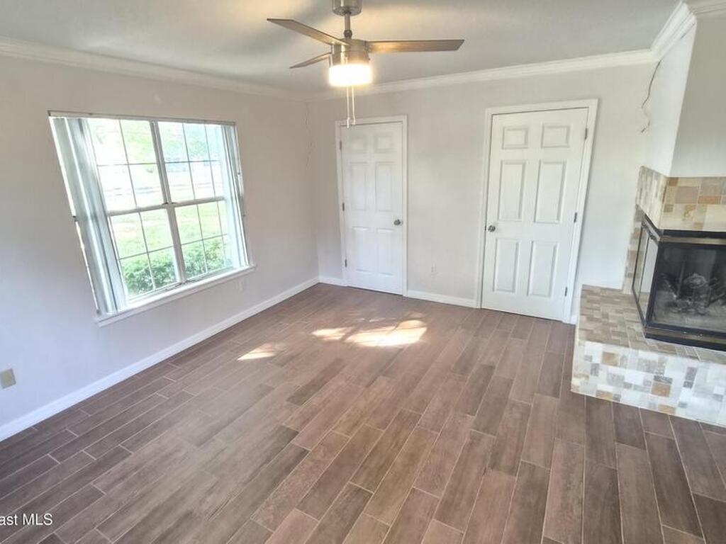 4948 Lake Waterford Way, Melbourne, FL 32901