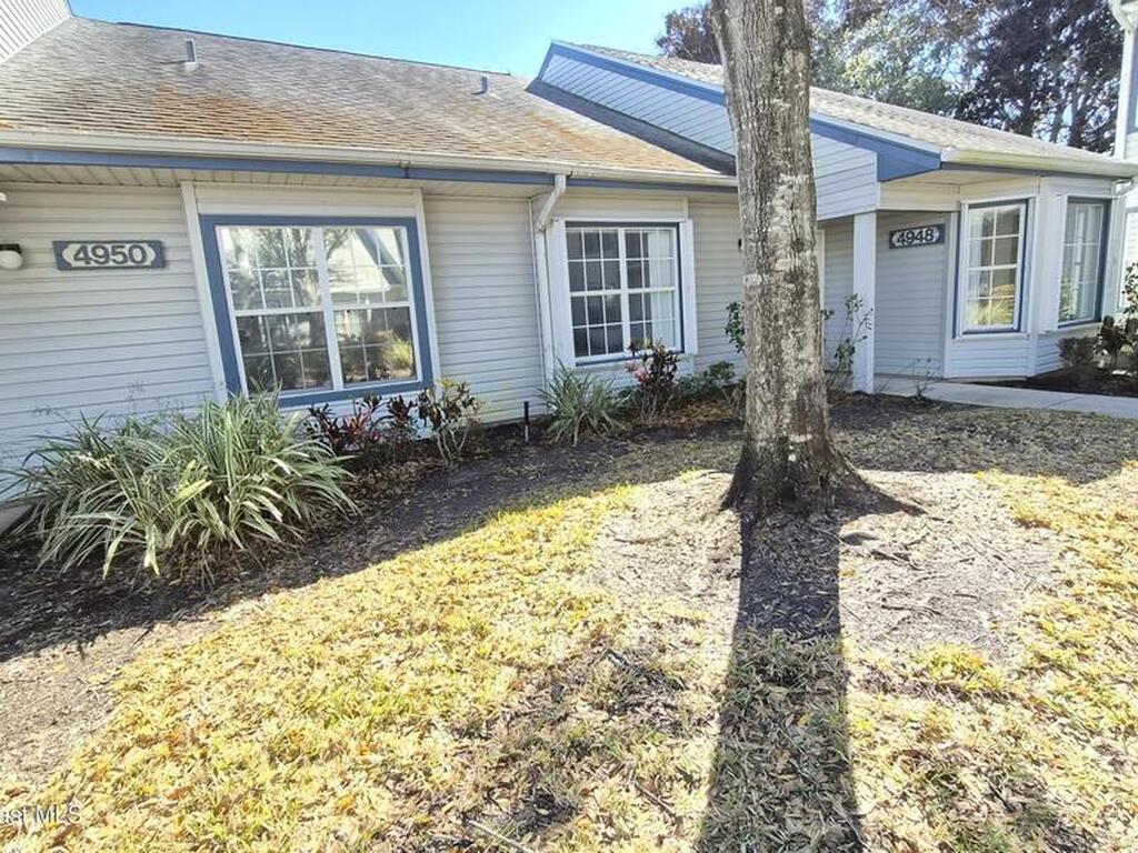 4948 Lake Waterford Way, Melbourne, FL 32901
