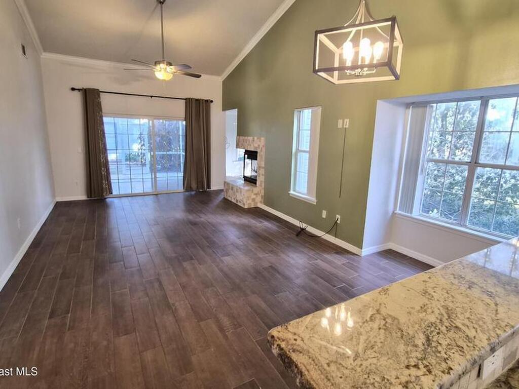 4948 Lake Waterford Way, Melbourne, FL 32901