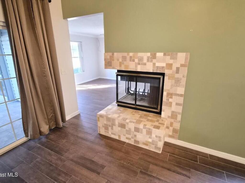 4948 Lake Waterford Way, Melbourne, FL 32901