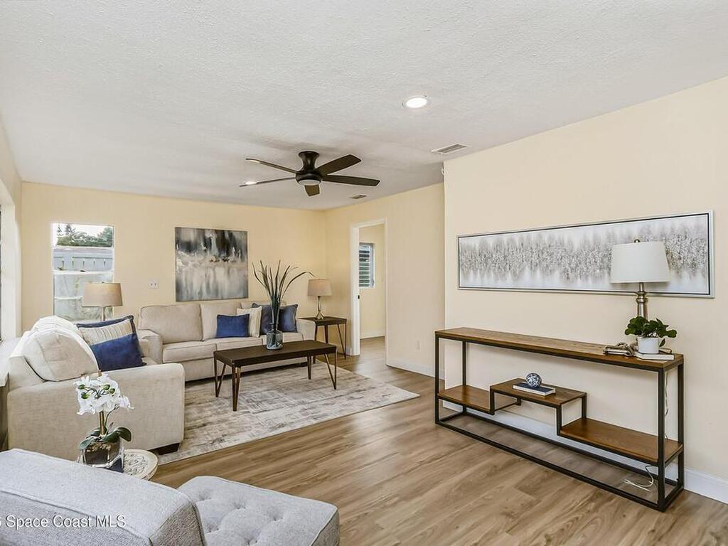 2283 Saint Swithin Lane, Melbourne, FL 32935