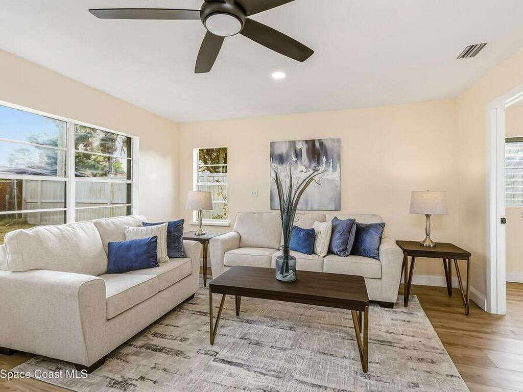 2283 Saint Swithin Lane, Melbourne, FL 32935