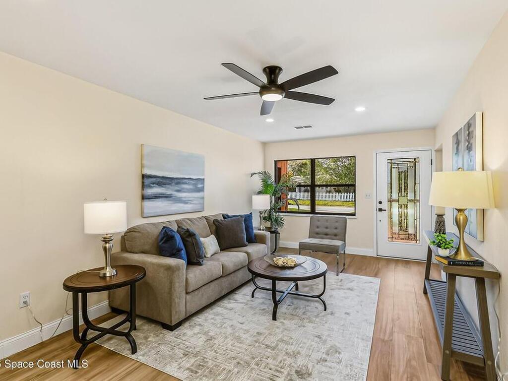 2283 Saint Swithin Lane, Melbourne, FL 32935