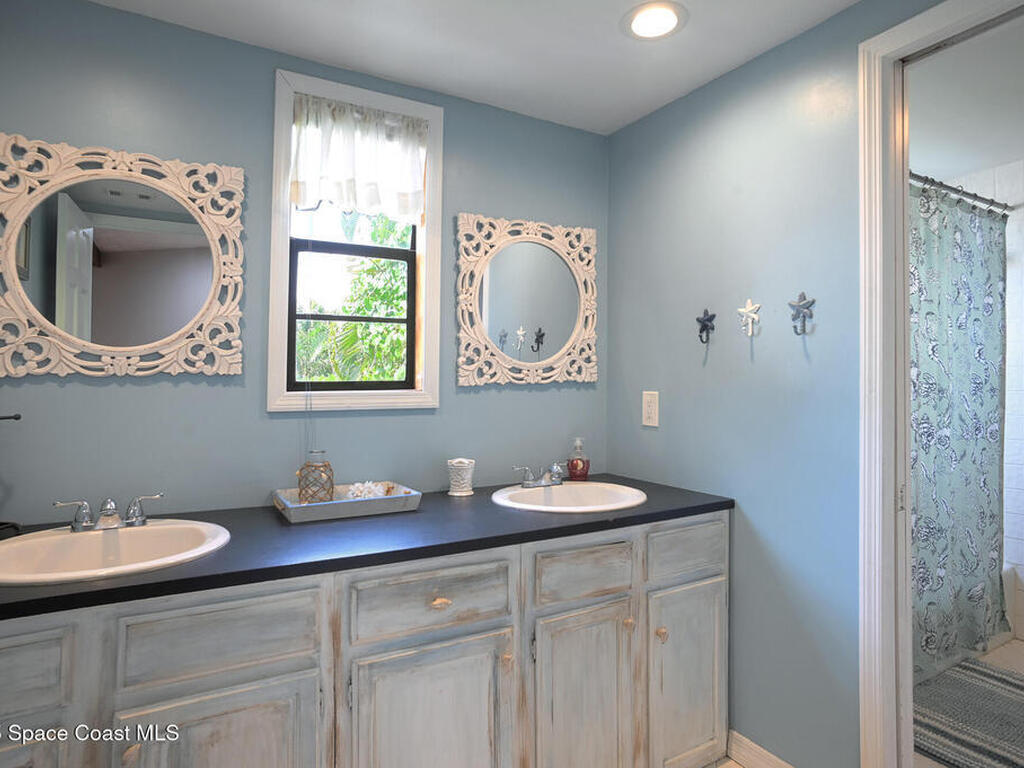 5875 Riverside Drive, Melbourne Beach, FL 32951