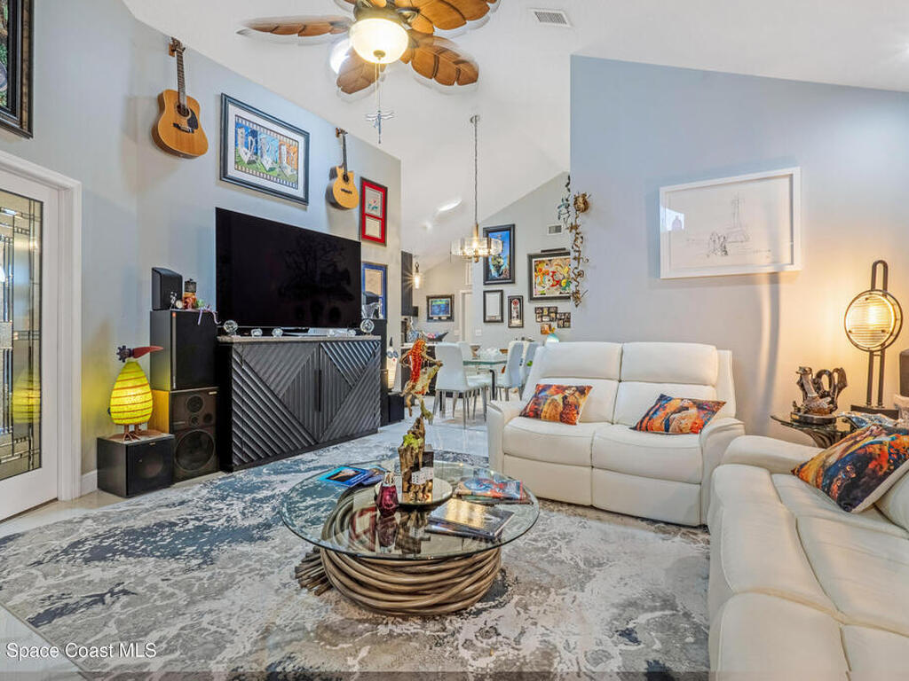 2315 Early Dawn Circle, Melbourne, FL 32935