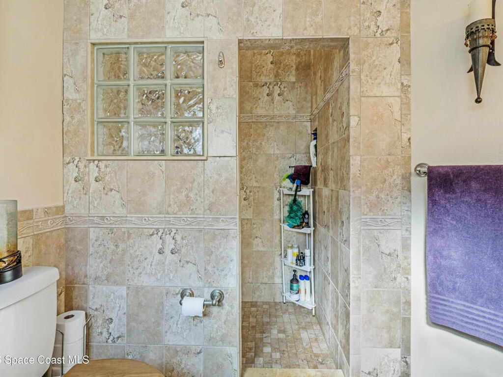 2315 Early Dawn Circle, Melbourne, FL 32935