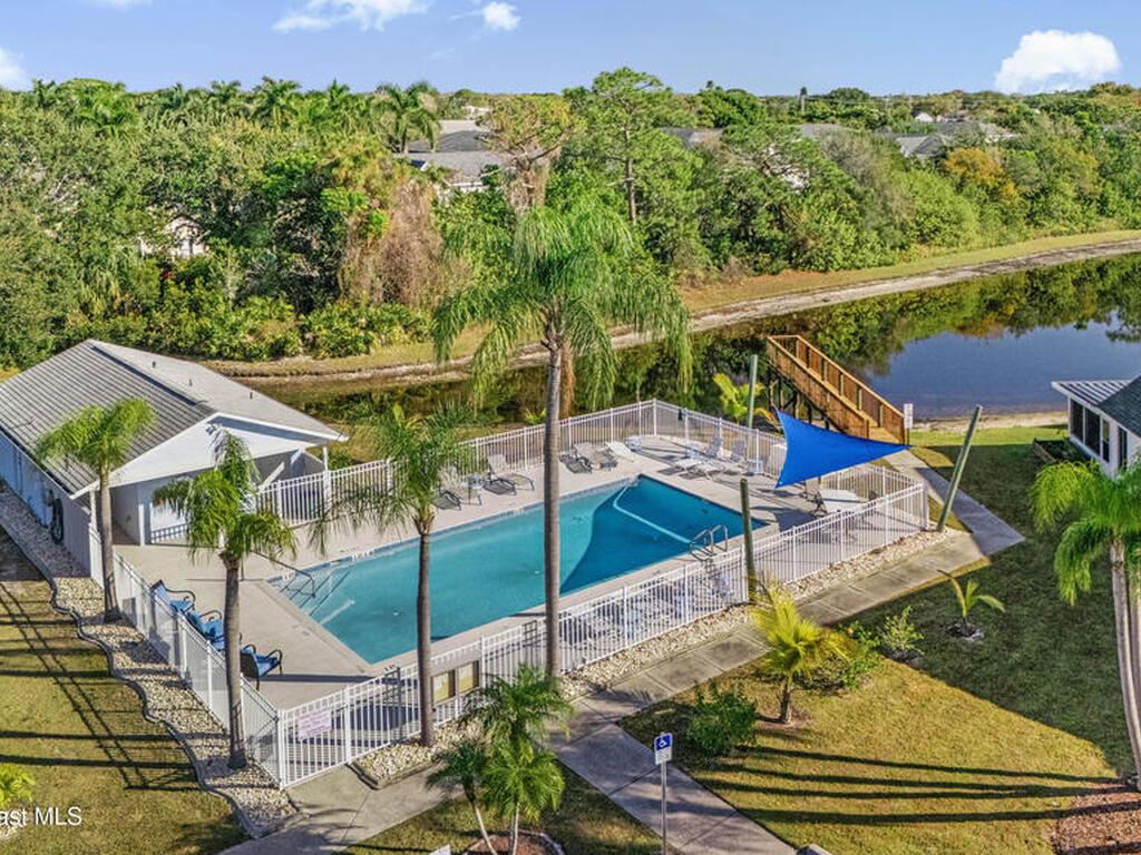 2315 Early Dawn Circle, Melbourne, FL 32935