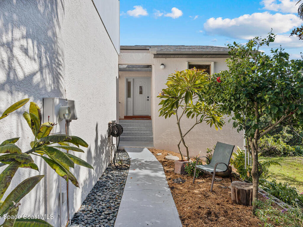 3431 Cove Court, Melbourne, FL 32935