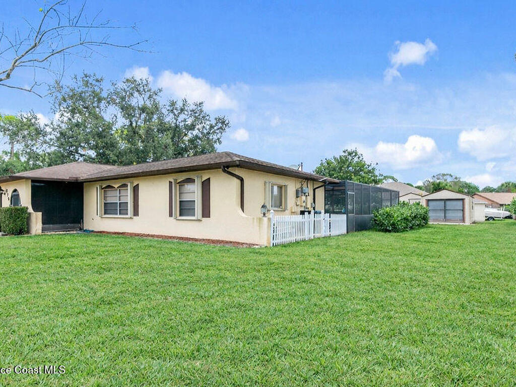 875 Homey Place, Palm Bay, FL 32907