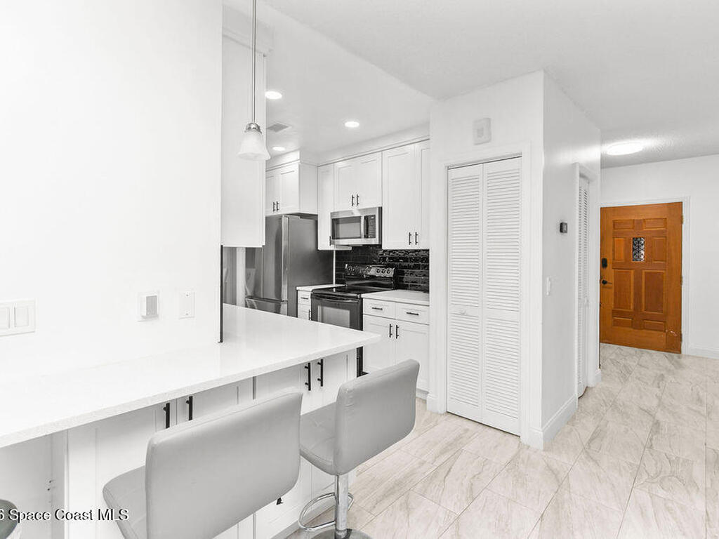 875 Homey Place, Palm Bay, FL 32907