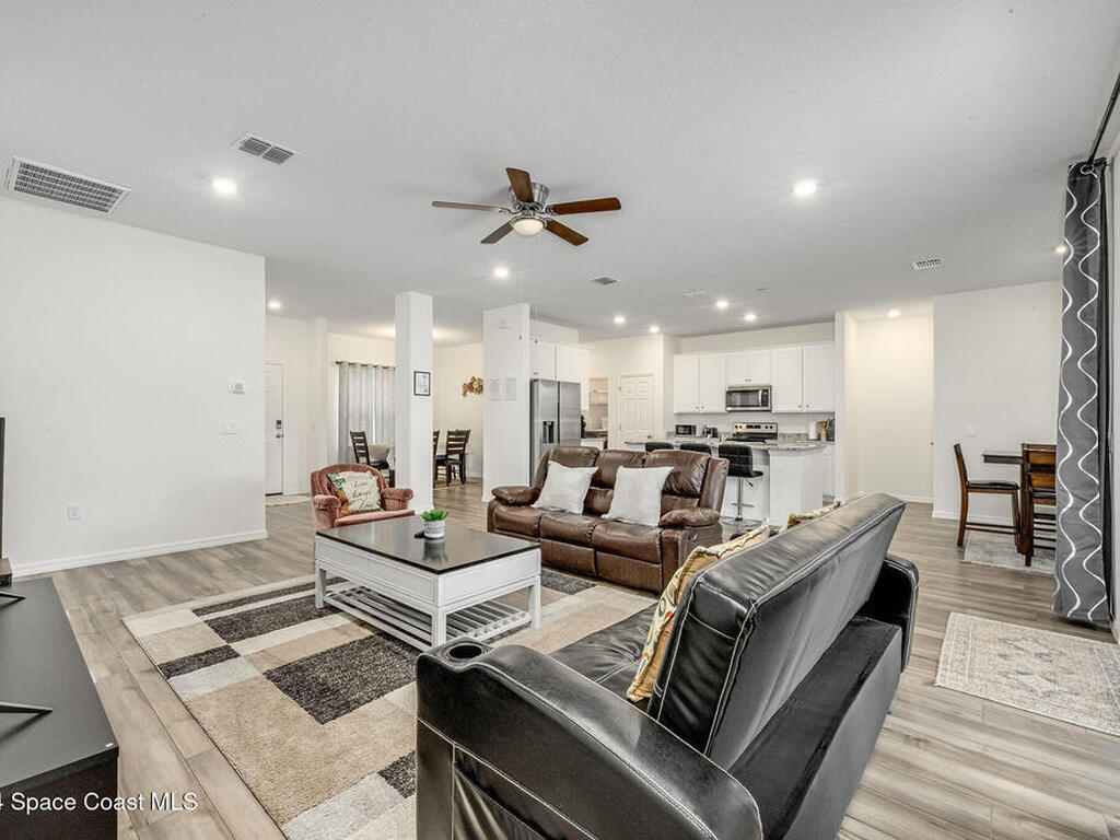 1717 Dalroy Street, Palm Bay, FL 32907