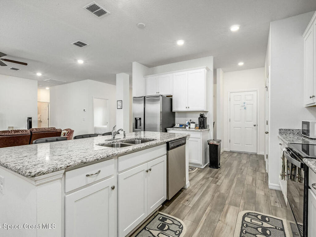 1717 Dalroy Street, Palm Bay, FL 32907