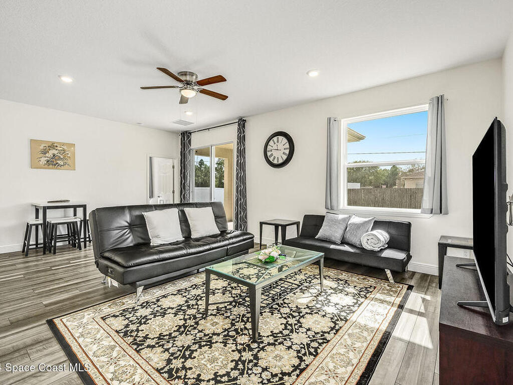 410 Old Road, Palm Bay, FL 32908