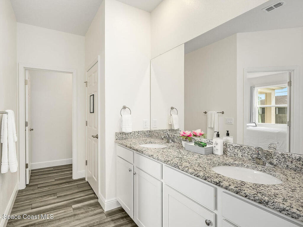 410 Old Road, Palm Bay, FL 32908