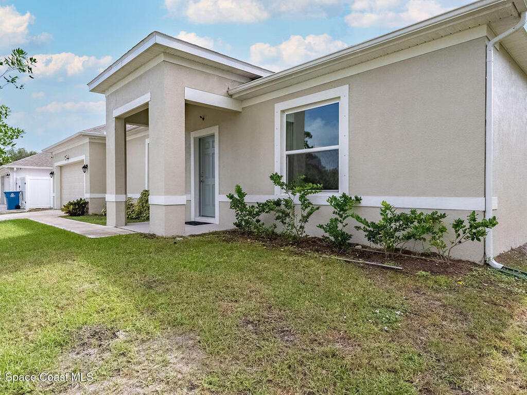 410 Old Road, Palm Bay, FL 32908