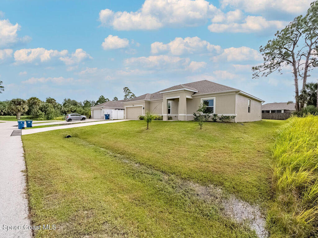 410 Old Road, Palm Bay, FL 32908