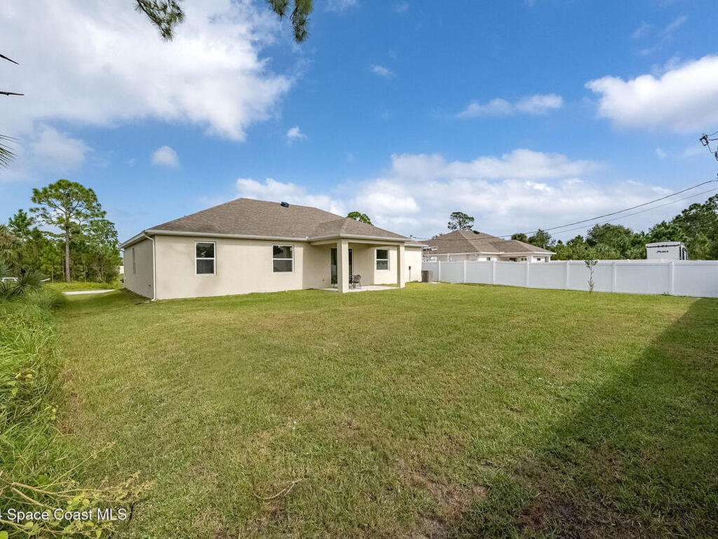 410 Old Road, Palm Bay, FL 32908