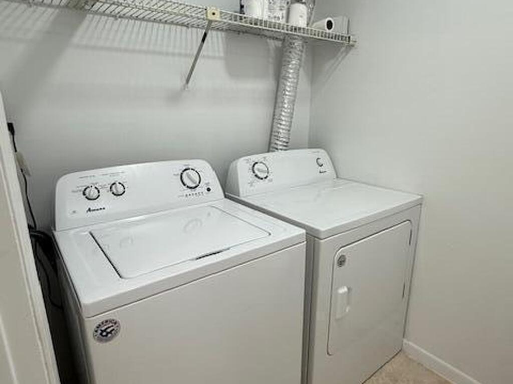 2733 Graduate Court, Orlando, FL 32826