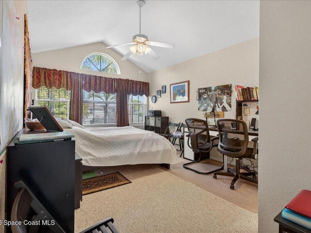 1810 Waterford Drive, Vero Beach, FL 32966