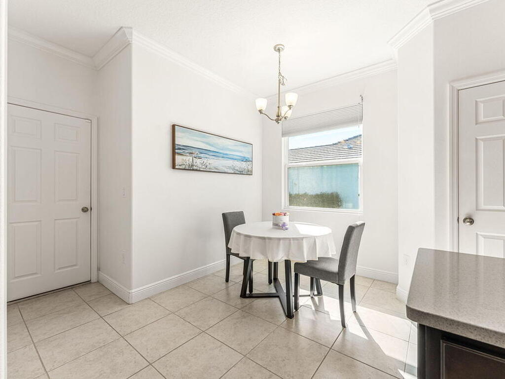 6435 Monserrat Drive, Vero Beach, FL 32967