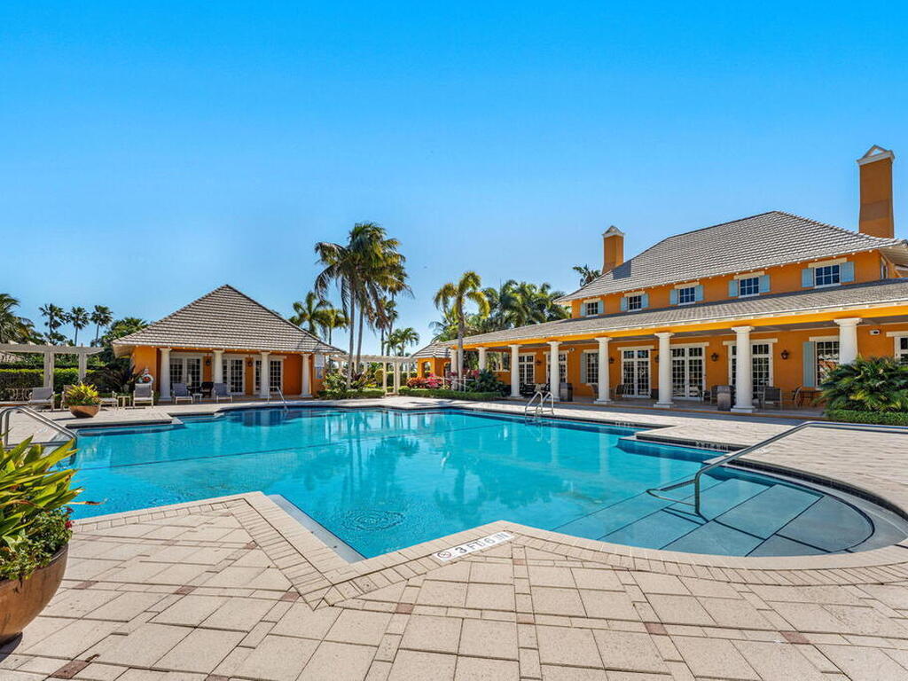 6435 Monserrat Drive, Vero Beach, FL 32967