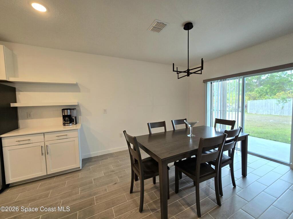 2384 Queens Street, Palm Bay, FL 32909