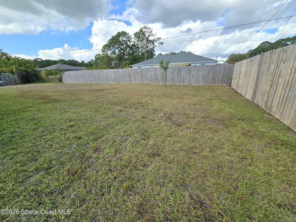 2384 Queens Street, Palm Bay, FL 32909