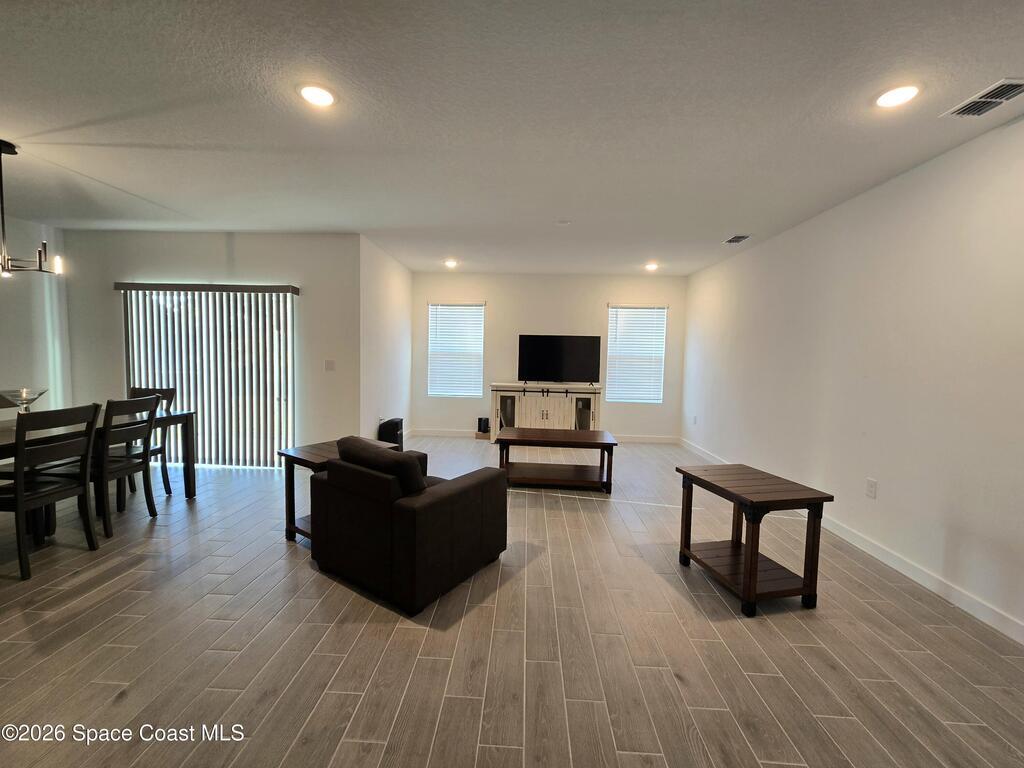 2384 Queens Street, Palm Bay, FL 32909