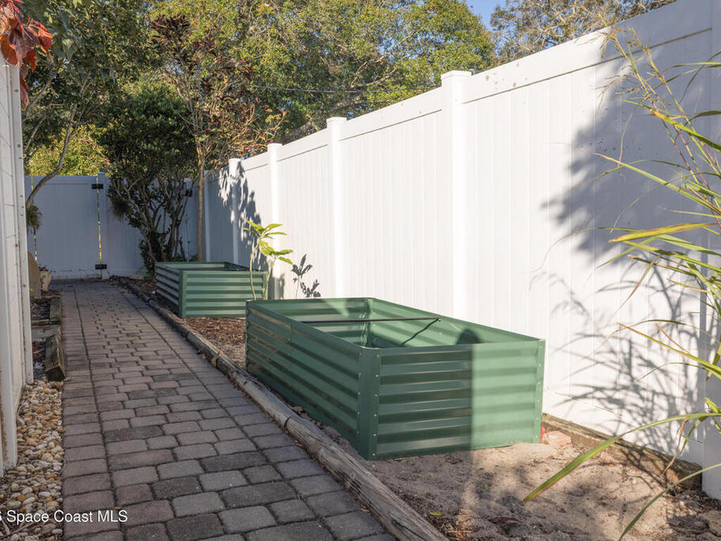 520 California Avenue, Palm Bay, FL 32907