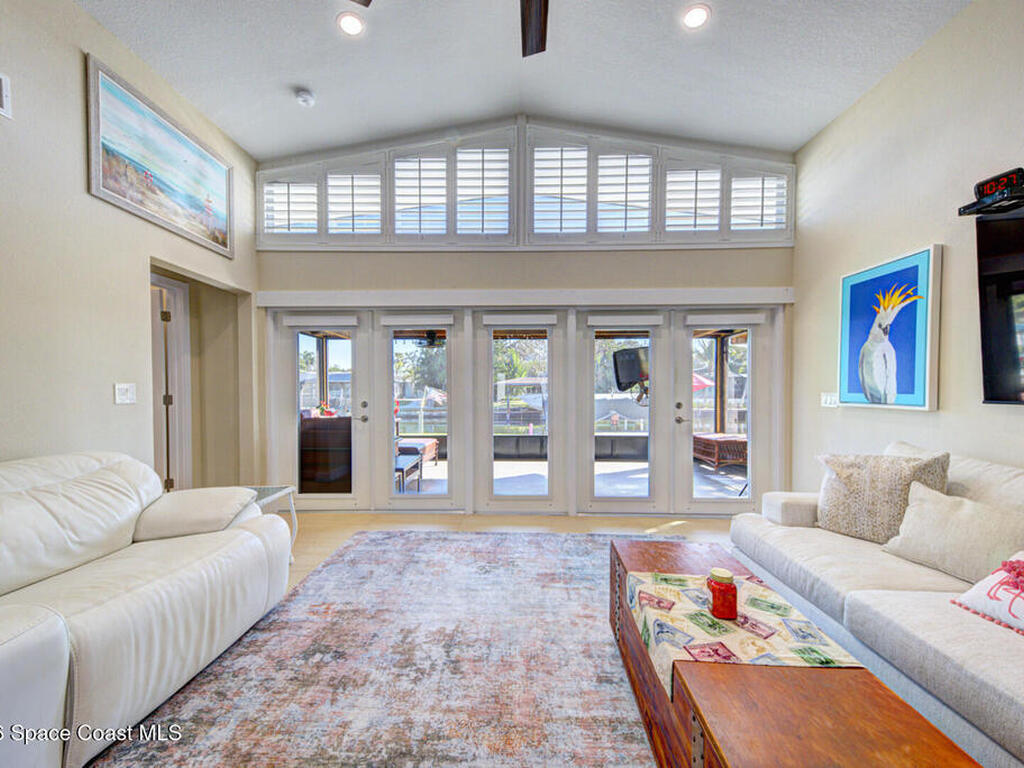 30 Westview Lane, Cocoa Beach, FL 32931