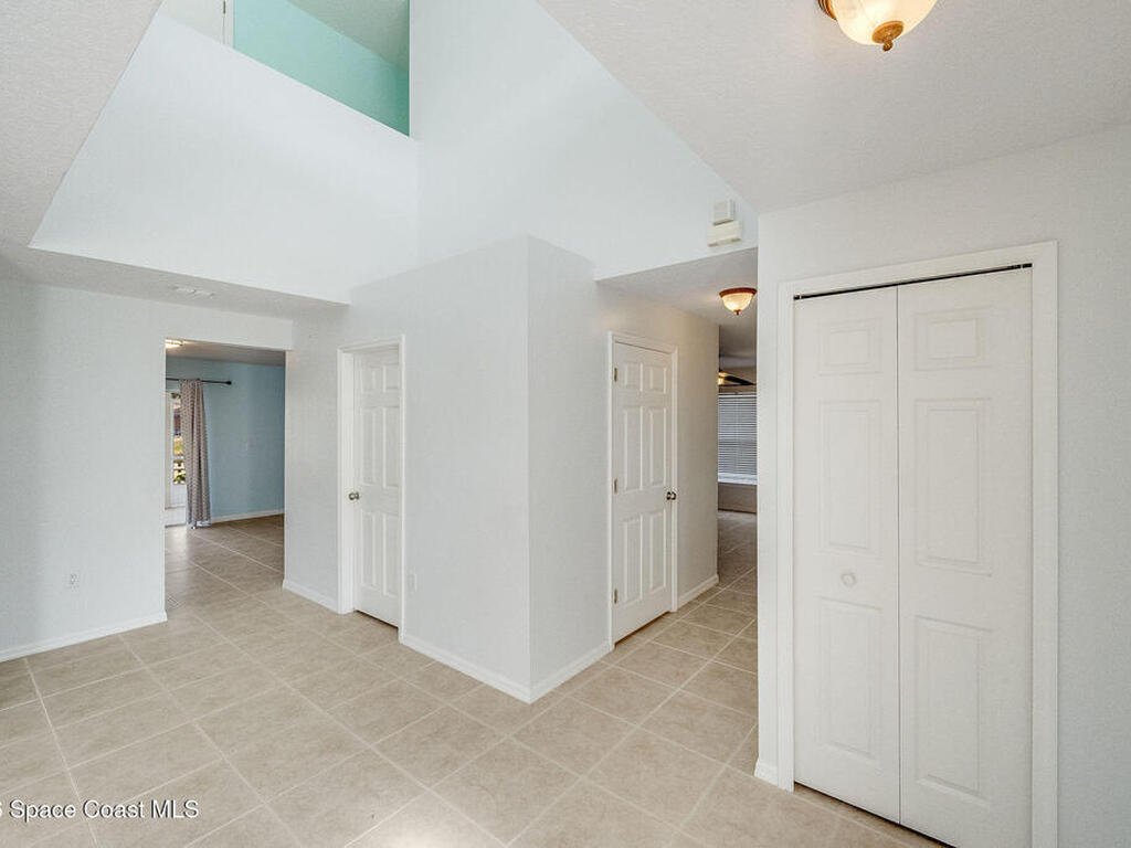 2041 Brookshire Circle, Melbourne, FL 32904