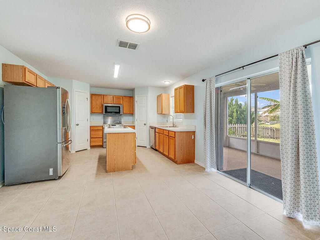 2041 Brookshire Circle, Melbourne, FL 32904