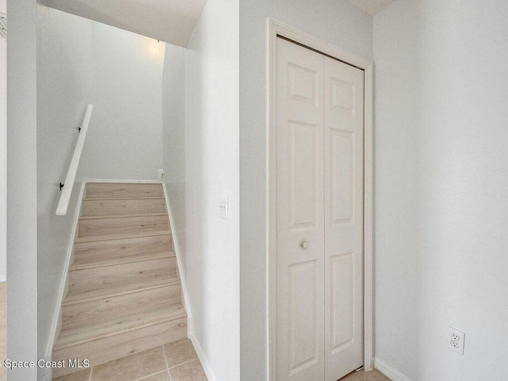 2041 Brookshire Circle, Melbourne, FL 32904